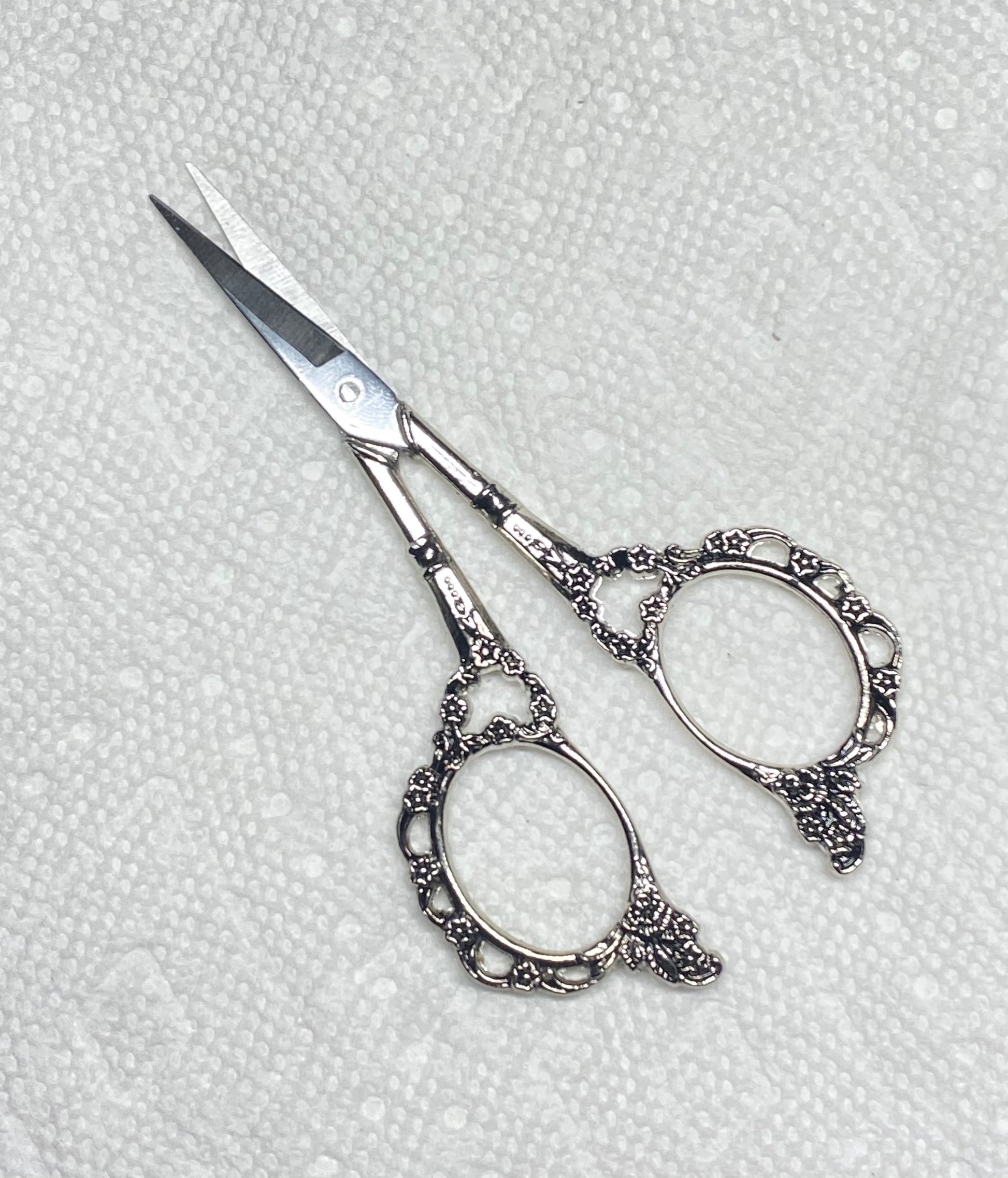 European Classic Gold Scissors - Marie Nailz